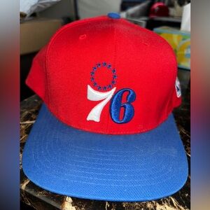 Mitchell & Ness Philadelphia 76ers SnapBack